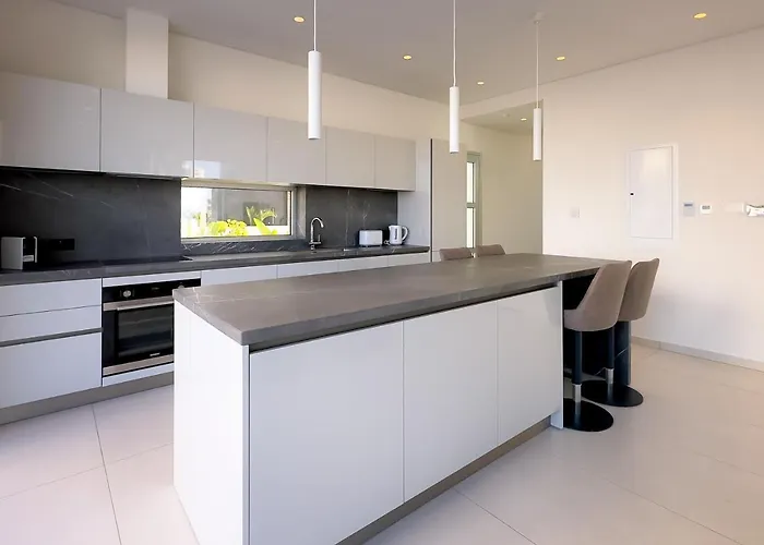 Napa Seaview - 8 Вилла *