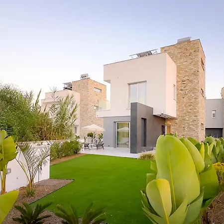 Napa Seaview - 8 Villa *